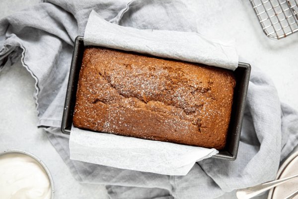 BANANA BREAD